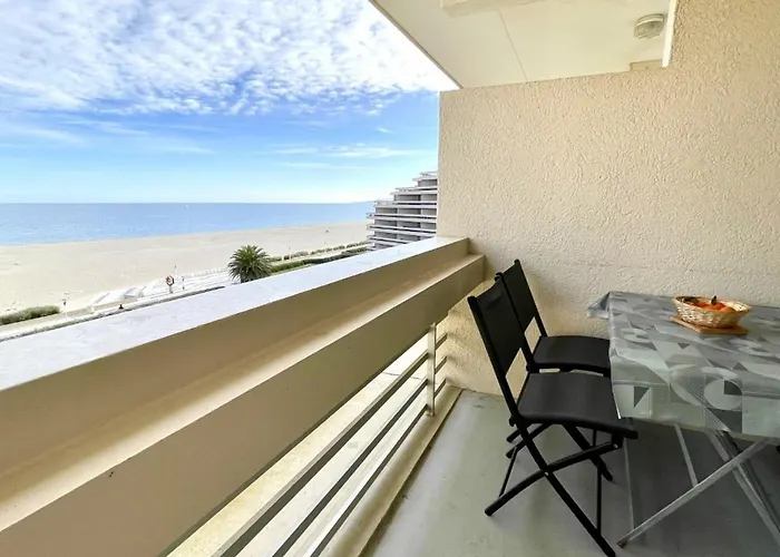Avec Piscine Et Terrasse Proche Commerces - Fr-1-748-15 * Canet-en-Roussillon