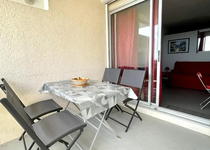Lägenhet Avec Piscine Et Terrasse Proche Commerces - Fr-1-748-15 Canet-en-Roussillon