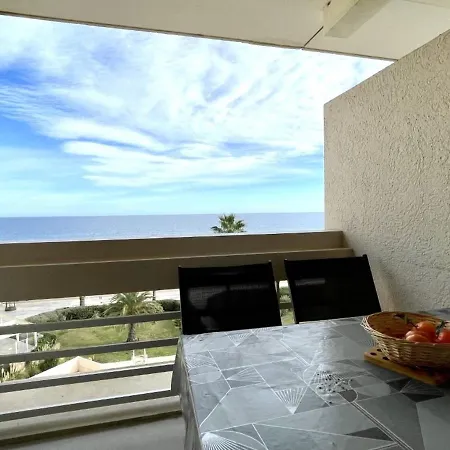 Avec Piscine Et Terrasse Proche Commerces - Fr-1-748-15 * Canet-en-Roussillon
