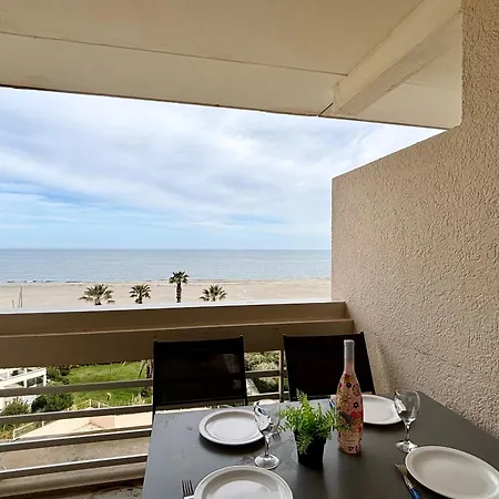 Apartament Avec Piscine Et Terrasse Proche Commerces - Fr-1-748-15 *