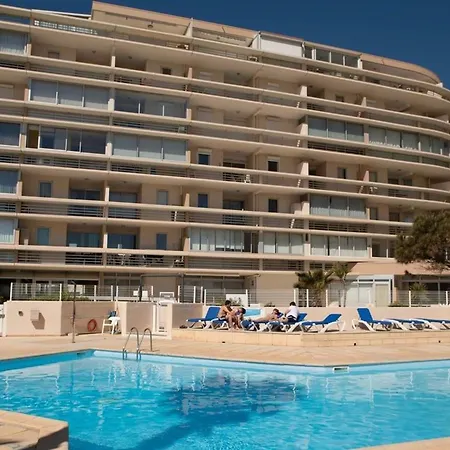 Avec Piscine Et Terrasse Proche Commerces - Fr-1-748-15 * Canet-en-Roussillon